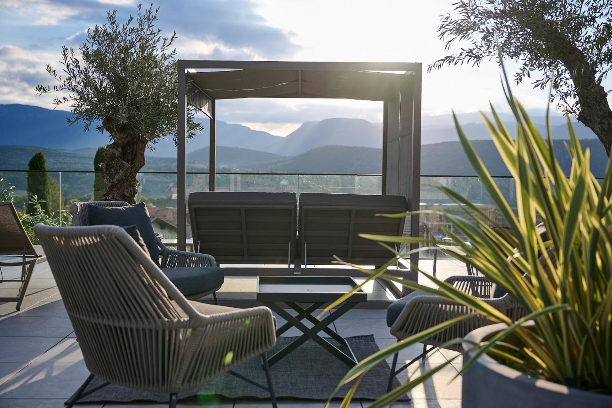 Das Panorama Designhotel Caldaro Exterior foto